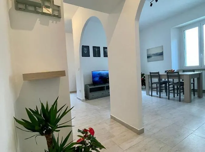 Dama Dama Гуардьягреле